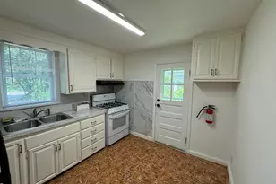 171 Linden Ln, Princeton, NJ 08540 - Photo 3