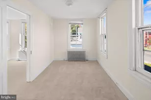 37 W Broad St, Hopewell Township, NJ 08525 - Photo 17