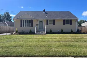 81 Berwyn Pl, Lawrence Township, NJ 08648 - Photo 1