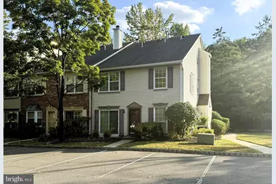 40 Chambord Court, Hamilton Township, NJ 08619 - Photo 3