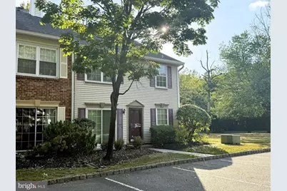 40 Chambord Court, Hamilton Township, NJ 08619 - Photo 5