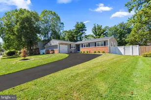 6 Hillsdale, Lawrence Township, NJ 08648 - Photo 1