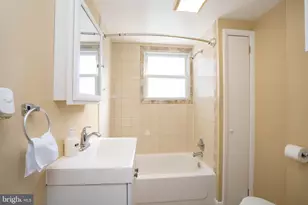 135 Keswick Ave, Ewing Township, NJ 08638 - Photo 15