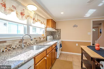 135 Keswick Avenue, Ewing Township, NJ 08638 - Photo 7