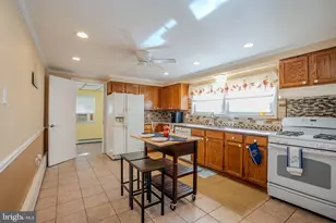 135 Keswick Ave, Ewing Township, NJ 08638 - Photo 5