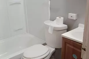 411 N Montgomery St, Trenton, NJ 08618 - Photo 19