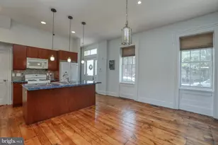 242 Centre St, Trenton, NJ 08611 - Photo 5