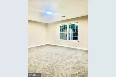 56 Holiday Court, Ewing Township, NJ 08638 - Photo 17