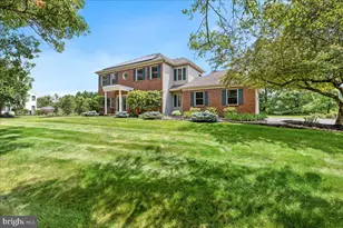 32 W Kincaid Dr, West Windsor Township, NJ 08550 - Photo 3