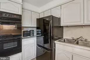 114 Glenn Ave, Lawrenceville, NJ 08648 - Photo 25