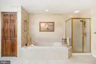 360 Gordon Rd, Robbinsville, NJ 08691 - Photo 47