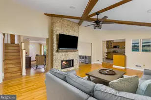 42 Nassau Pl, Princeton Junction, NJ 08550 - Photo 9