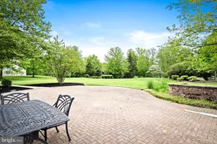 325 Masterson Ct, Ewing Township, NJ 08618 - Photo 31