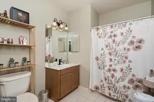 325 Masterson Ct, Ewing Township, NJ 08618 - Photo 21