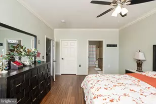 325 Masterson Ct, Ewing Township, NJ 08618 - Photo 7