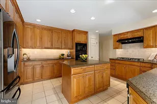 4 Banff Dr, Princeton Junction, NJ 08550 - Photo 11