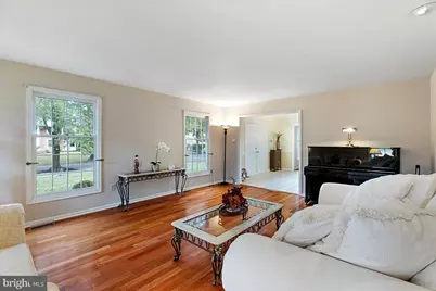 4 Banff Drive, Princeton Junction, NJ 08550 - Photo 7