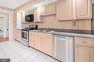 15 Brophy Dr, Trenton, NJ 08638 - Photo 17