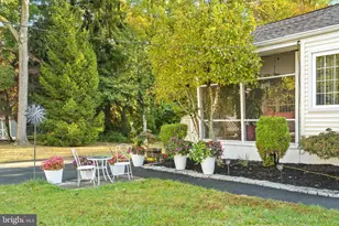 30 Chelmsford, Ewing Township, NJ 08618 - Photo 5