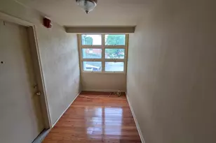 9 Dennison Dr, East Windsor Township, NJ 08520 - Photo 3