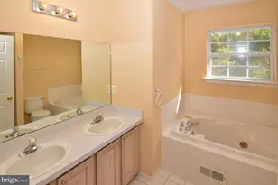 9 Noa Ct, Hamilton Township, NJ 08690 - Photo 23