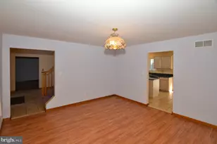 9 Noa Ct, Hamilton Township, NJ 08690 - Photo 11