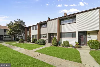 942 Jamestown Road, East Windsor Township, NJ 08520 - Photo 3