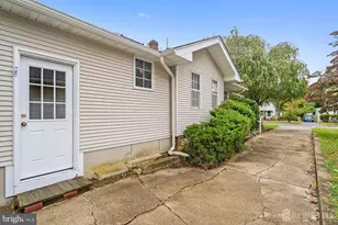 309 Lincoln Ave, Hightstown, NJ 08520 - Photo 9