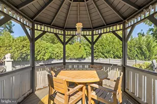 21 Village Dr W, Hamilton Township, NJ 08620 - Photo 33