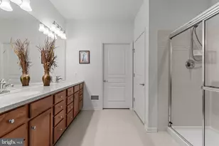 8 Dove Ct, Hamilton Township, NJ 08690 - Photo 19