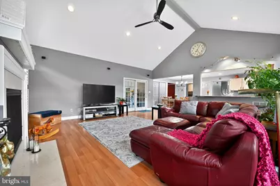 12 Westbury Court, Robbinsville, NJ 08691 - Photo 5