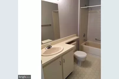 14 Versailles Court, Hamilton Township, NJ 08619 - Photo 9