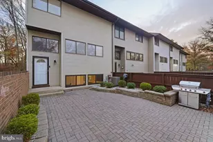 158 Henderson Pl, Hightstown, NJ 08520 - Photo 29