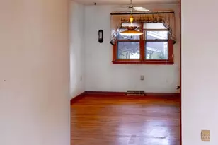 80 4th Ave, Hamilton Township, NJ 08619 - Photo 3