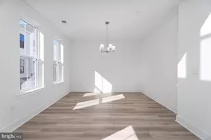 8203 Donatello Dr, Princeton, NJ 08540 - Photo 9