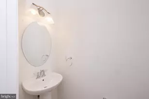 11 Panfili Ln, Hamilton Township, NJ 08610 - Photo 7