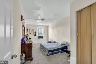 724 Division St, Trenton, NJ 08611 - Photo 15