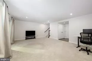 6 Dolcie Ln, Lawrence Township, NJ 08648 - Photo 9