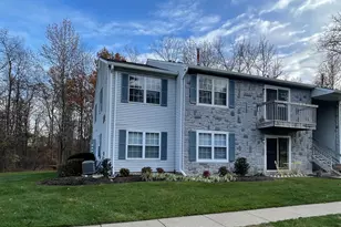 15 Coral Tree Ct, Lawrenceville, NJ 08648 - Photo 3