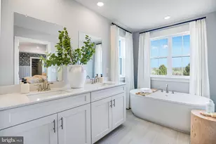 27 Aaron Truehart Wy, Titusville, NJ 08560 - Photo 15