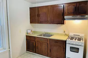 186 W Hanover St, Trenton, NJ 08618 - Photo 5