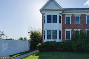 1113 Lake Dr, Robbinsville, NJ 08691 - Photo 1