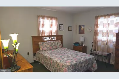 529 Hunt Avenue, Hamilton Township, NJ 08610 - Photo 11