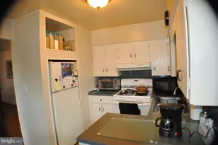 109 Elton Ave, Hamilton Township, NJ 08620 - Photo 9