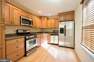 31 O'Neill Ct, Lawrence Township, NJ 08648 - Photo 3
