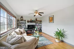 17 Woosamonsa Rd, Pennington, NJ 08534 - Photo 15