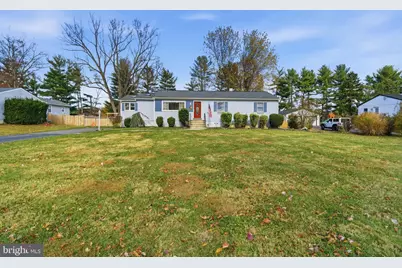 17 Woosamonsa Road, Pennington, NJ 08534 - Photo 3