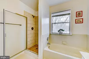 21 Dorset Ct, Princeton, NJ 08540 - Photo 33