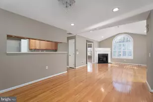131 Point Ct, Lawrence Township, NJ 08648 - Photo 13