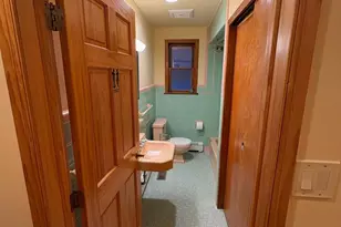 1040 Indiana, Trenton, NJ 08638 - Photo 9